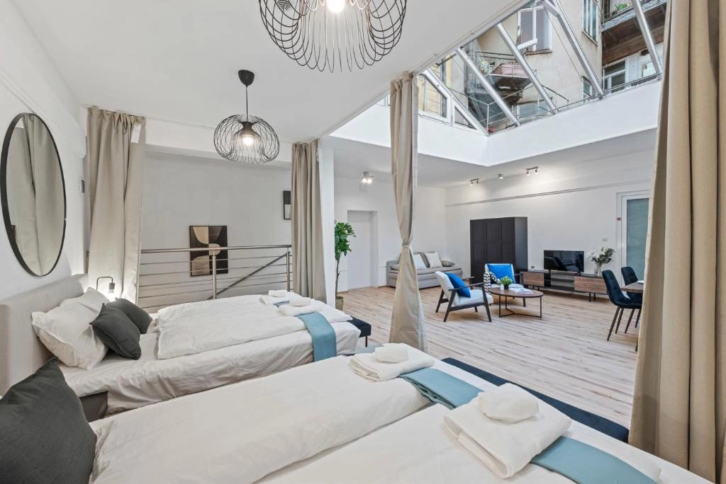 Bright apartment interior at K22 Smart Rooms Vienna